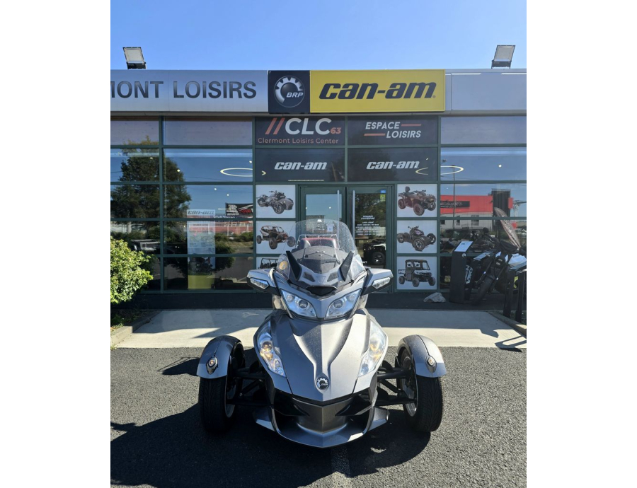 Spyder RT 2011 SM5 dépot vente clermont loisirs moto 3 roues à cournon d'auvergne