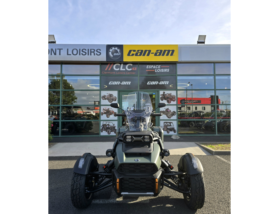 Can am vert Canyon Red Rock 2025 occasion certifié premium clermont ferrand loisirs moto 3 roues