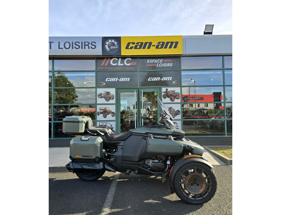 Can am vert Canyon Red Rock 2025 occasion certifié premium clermont ferrand loisirs moto 3 roues