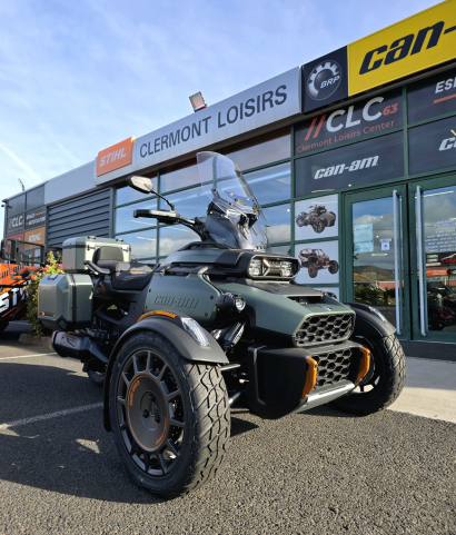 Can am vert Canyon Red Rock 2025 occasion certifié premium clermont ferrand loisirs moto 3 roues