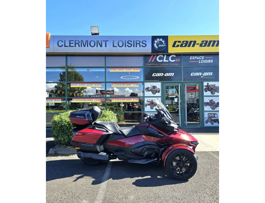 Can-Am Spyder RT 2021 rouge dépot vente clermont loisirs à clermont ferrand
