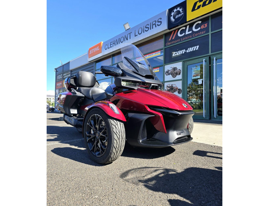 Can-Am Spyder RT 2021 rouge dépot vente clermont loisirs à clermont ferrand